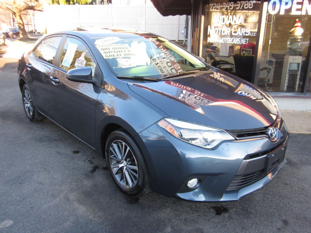 2016 Toyota Corolla Image 2