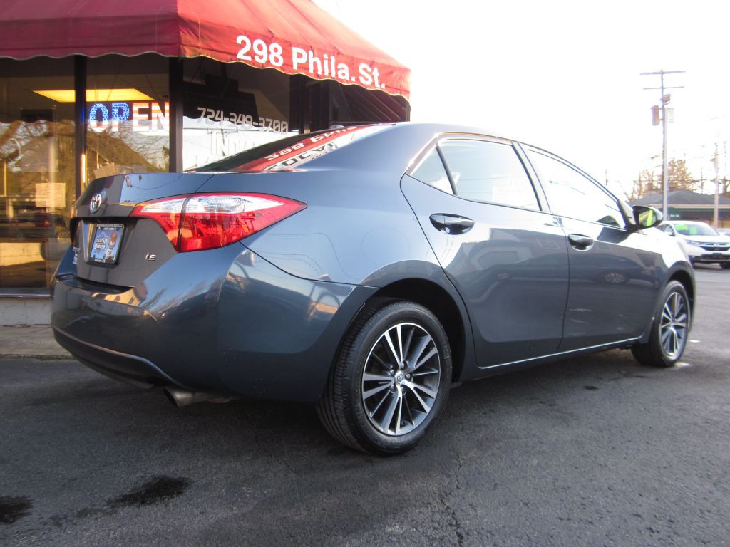 2016 Toyota Corolla Image 11