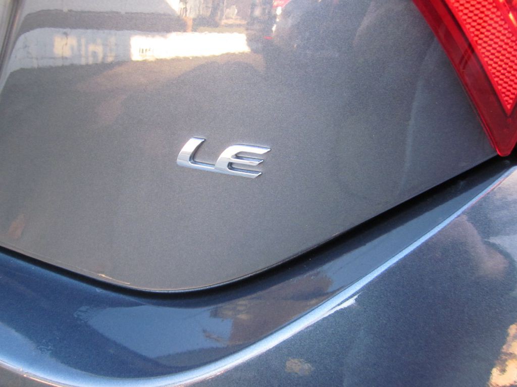 2016 Toyota Corolla Image 12