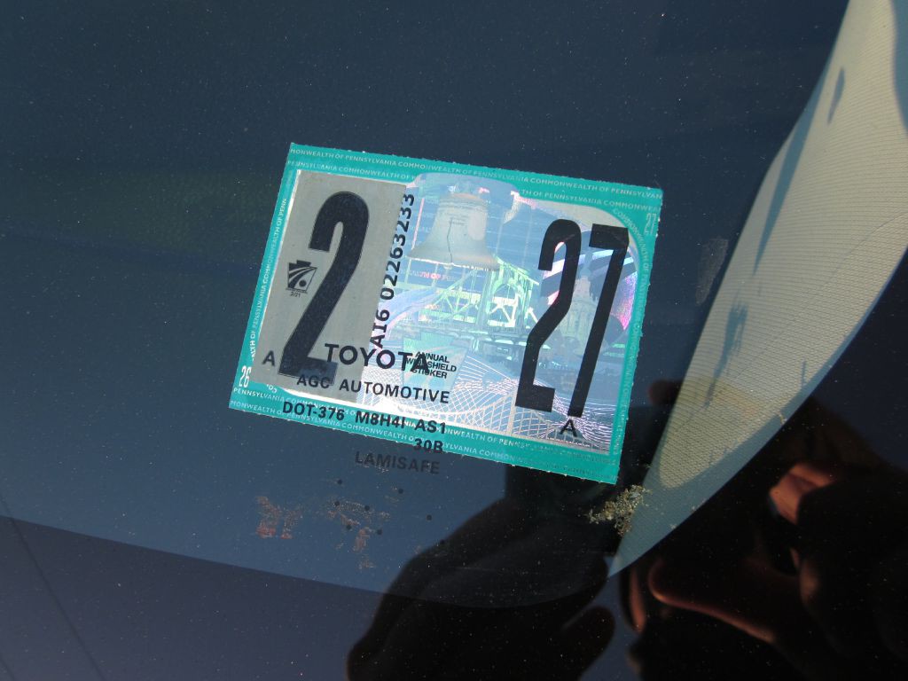 2016 Toyota Corolla Image 19