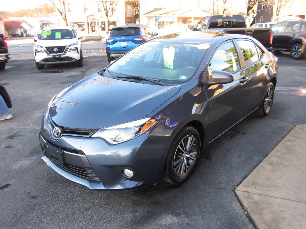 2016 Toyota Corolla Image 21