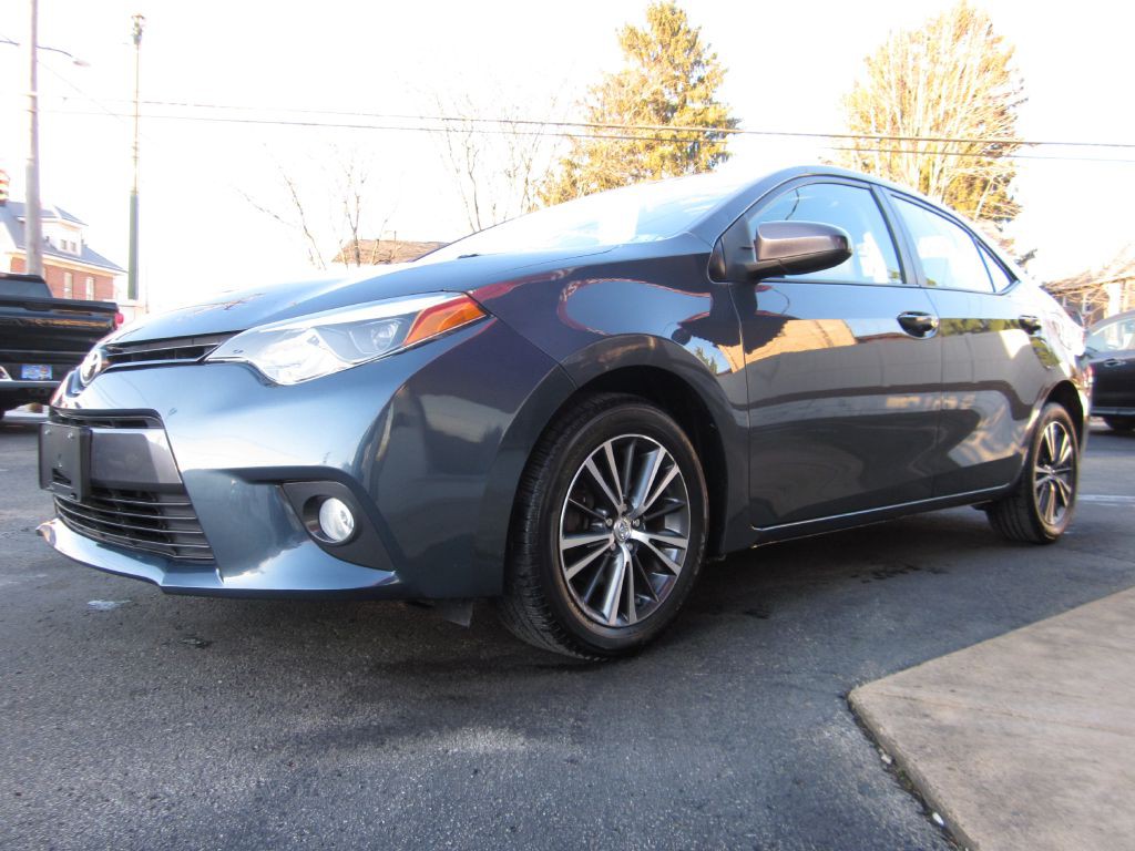 2016 Toyota Corolla Image 23