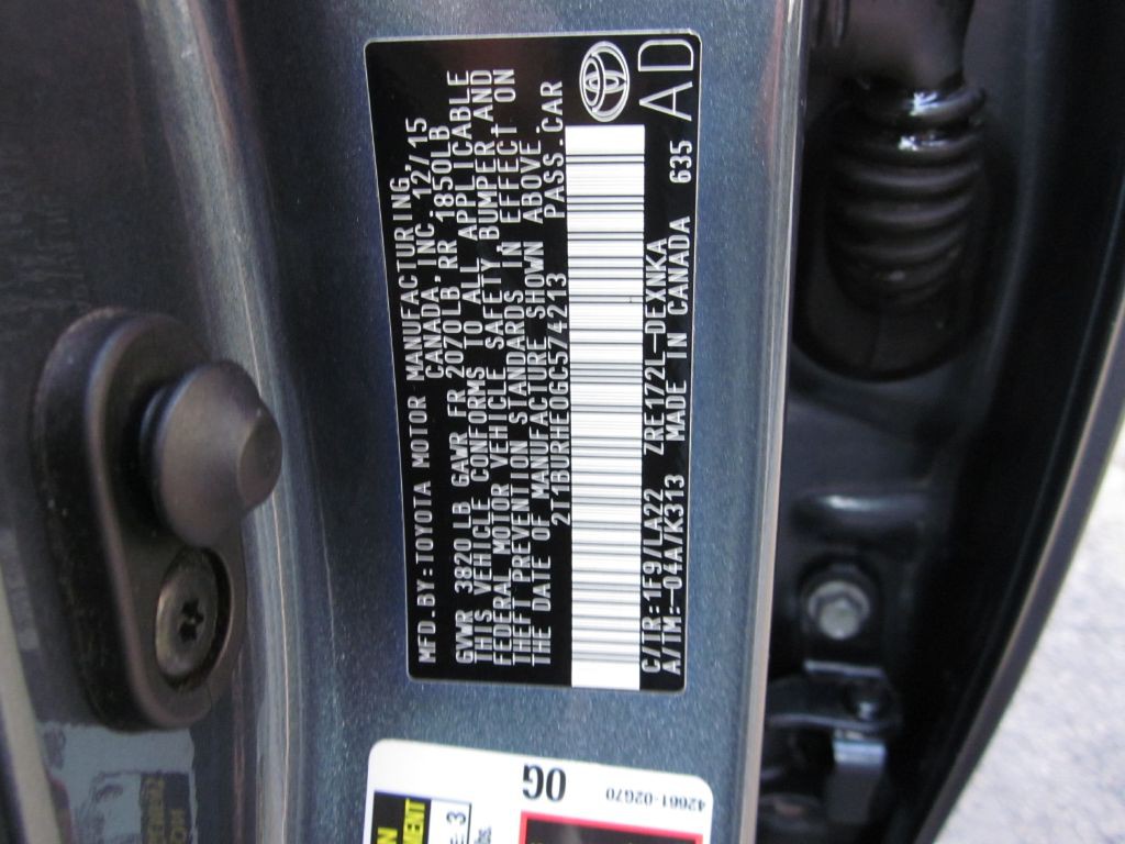 2016 Toyota Corolla Image 27