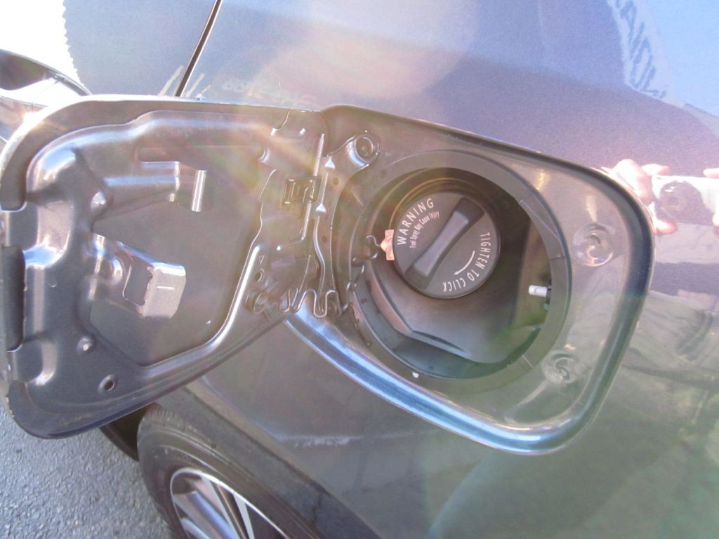 2016 Toyota Corolla Image 28