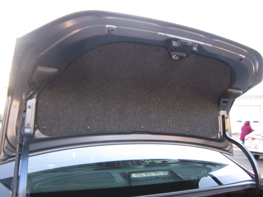 2016 Toyota Corolla Image 30