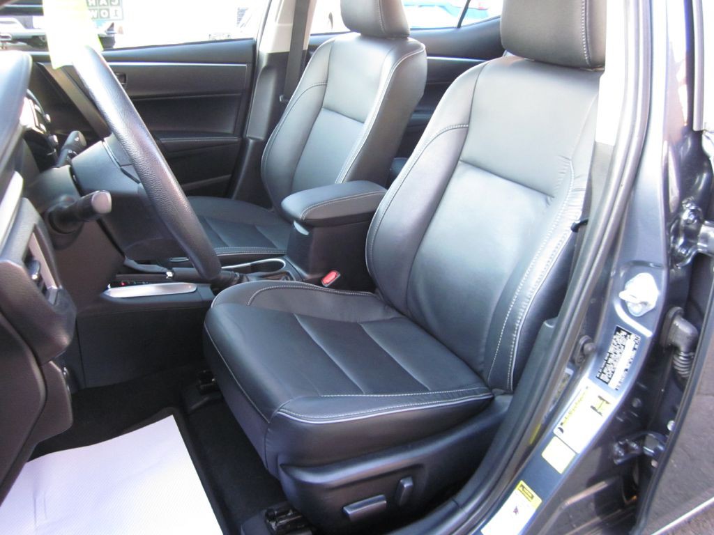 2016 Toyota Corolla Image 36