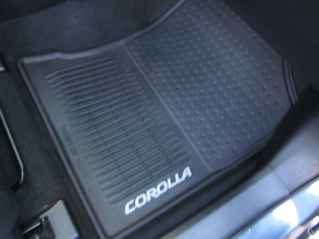 2016 Toyota Corolla Image 50