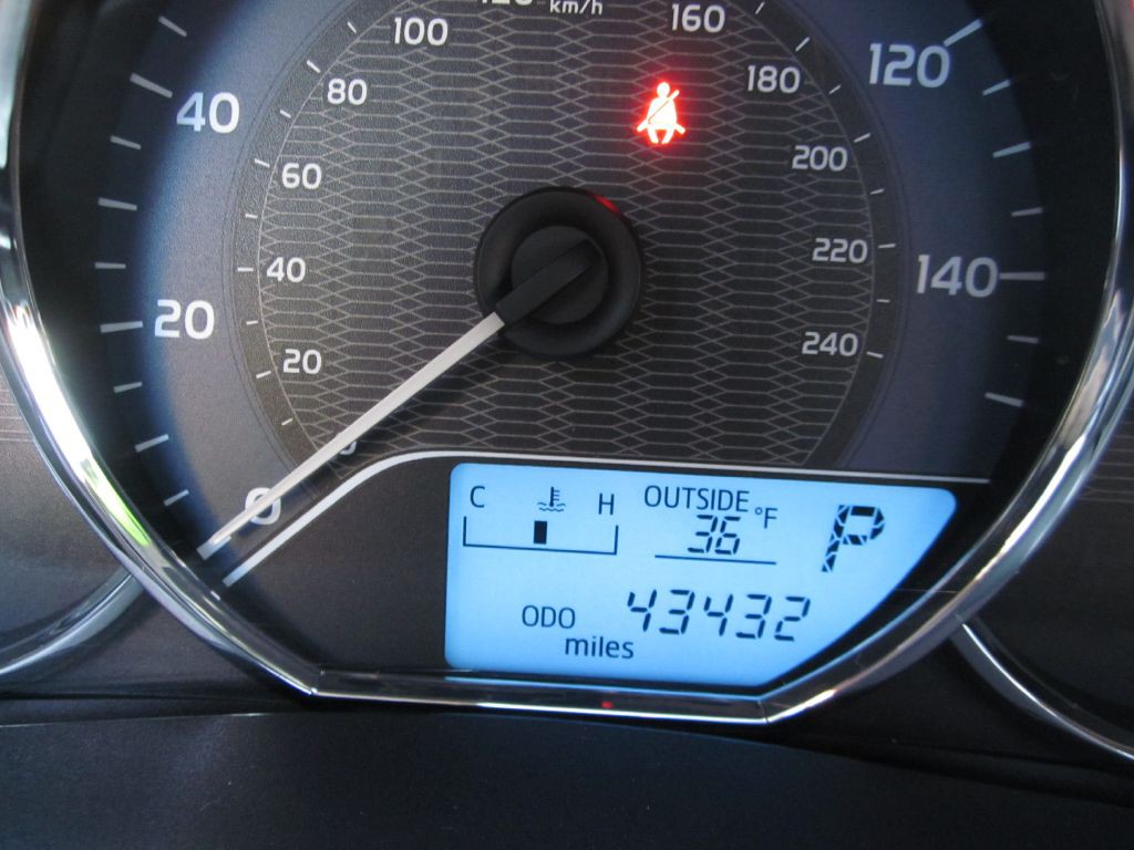 2016 Toyota Corolla Image 57