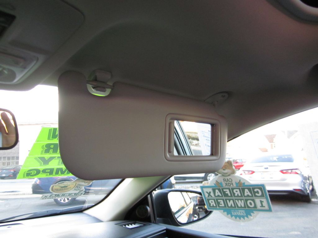 2016 Toyota Corolla Image 66