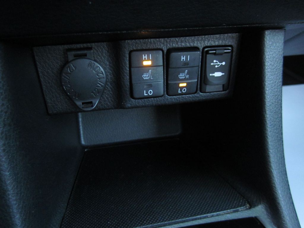 2016 Toyota Corolla Image 69