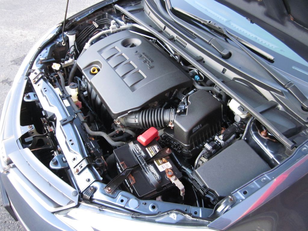 2016 Toyota Corolla Image 78