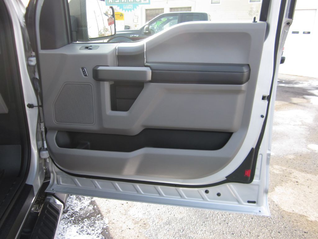 2018 Ford F-150 Image 44