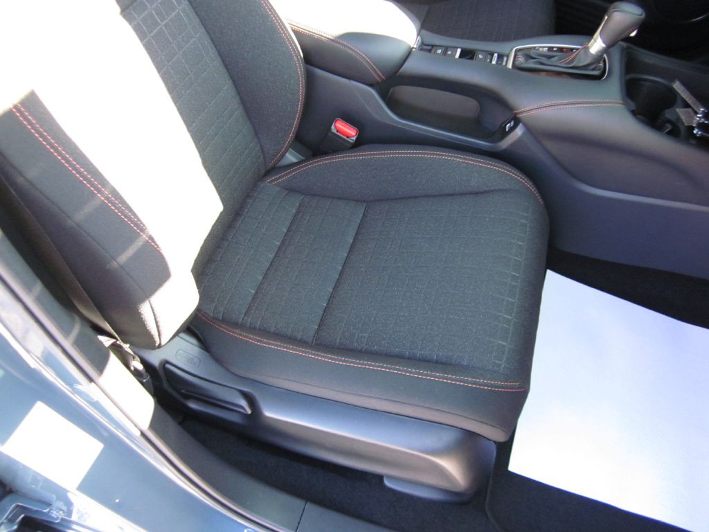 2023 Honda HR-V Image 48