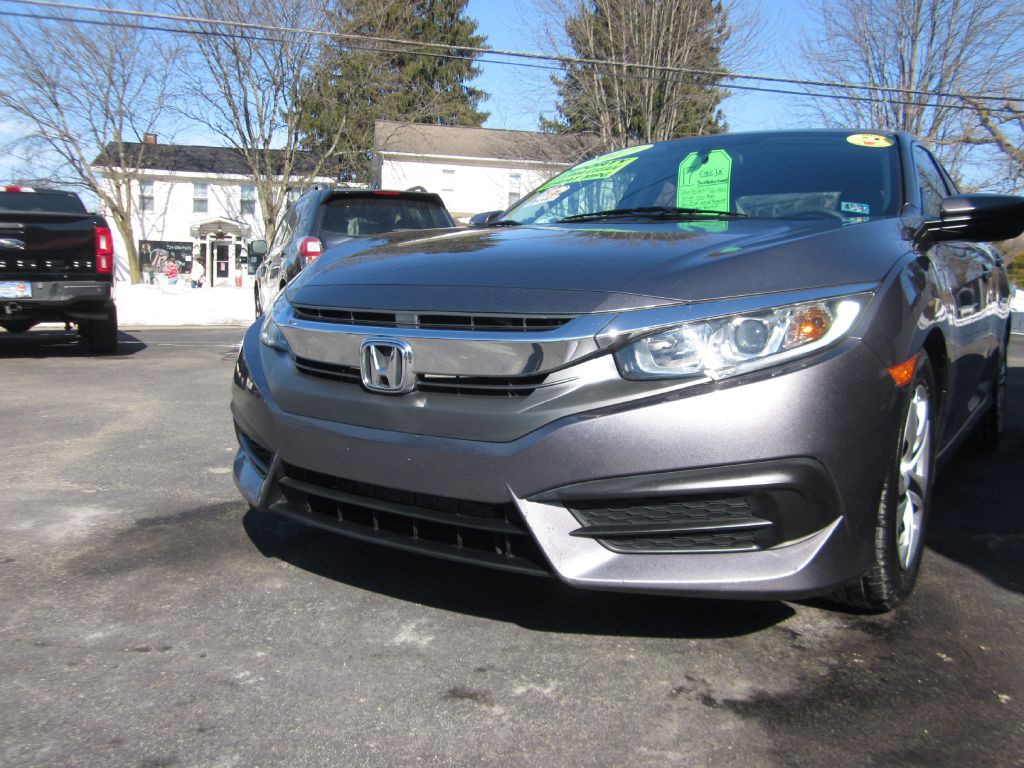 2017 Honda Civic Image 15