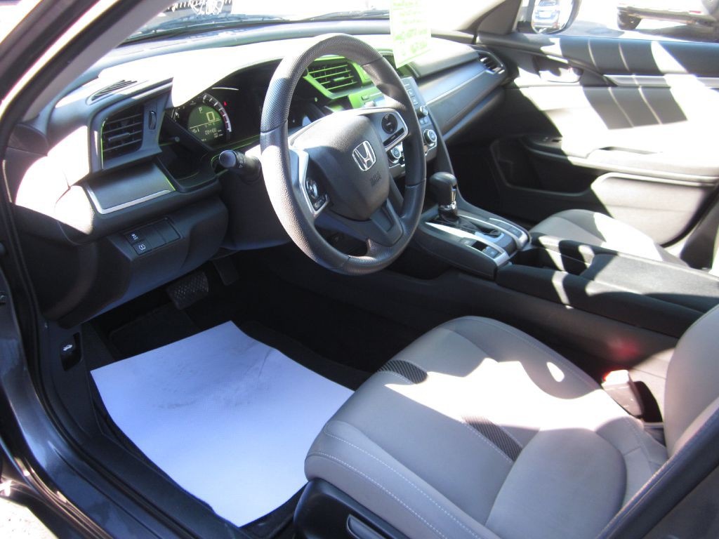 2017 Honda Civic Image 36