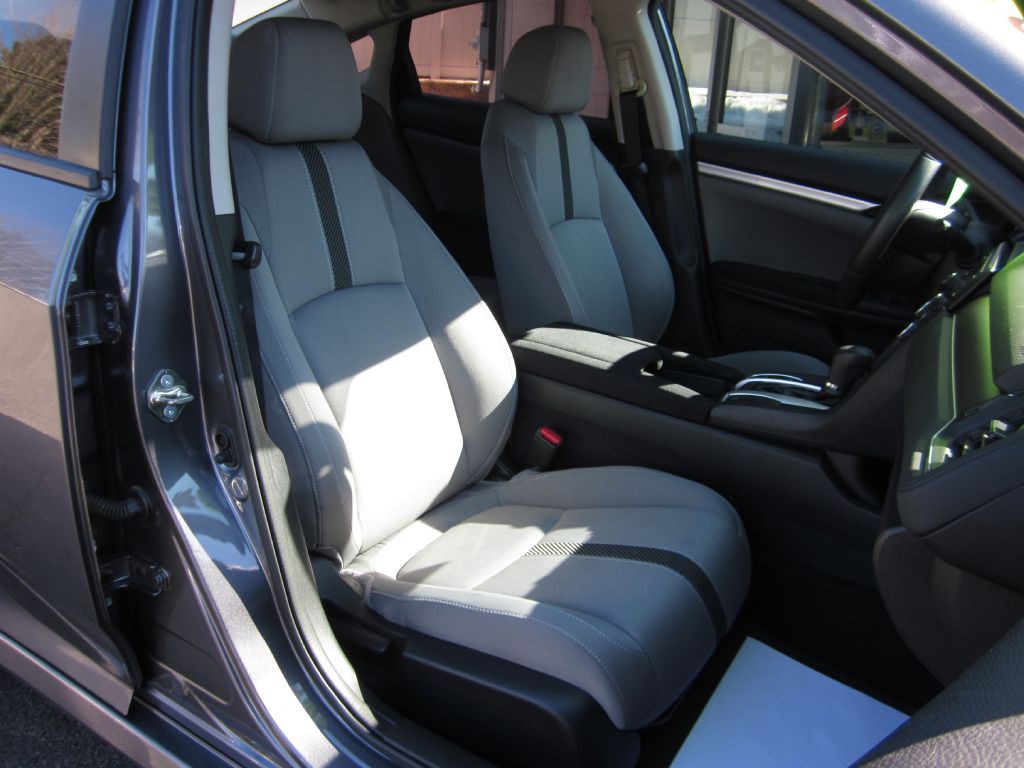 2017 Honda Civic Image 42