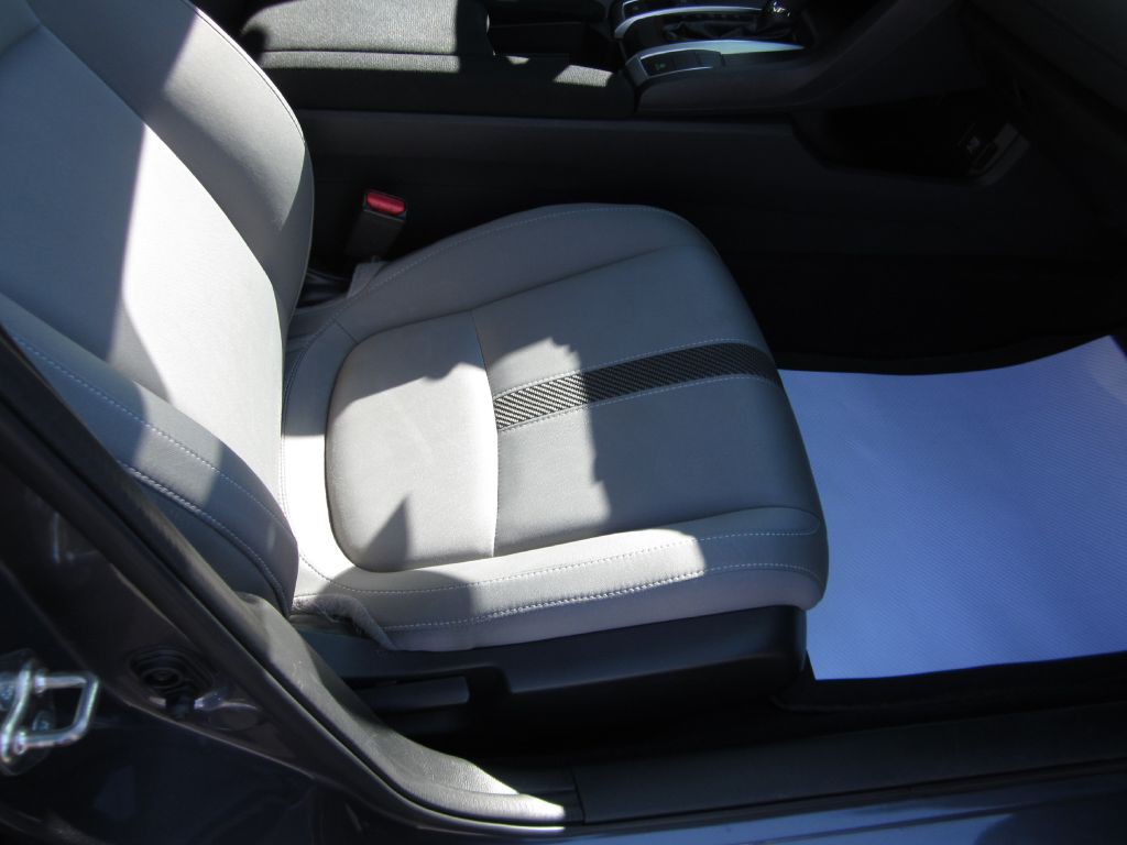 2017 Honda Civic Image 43