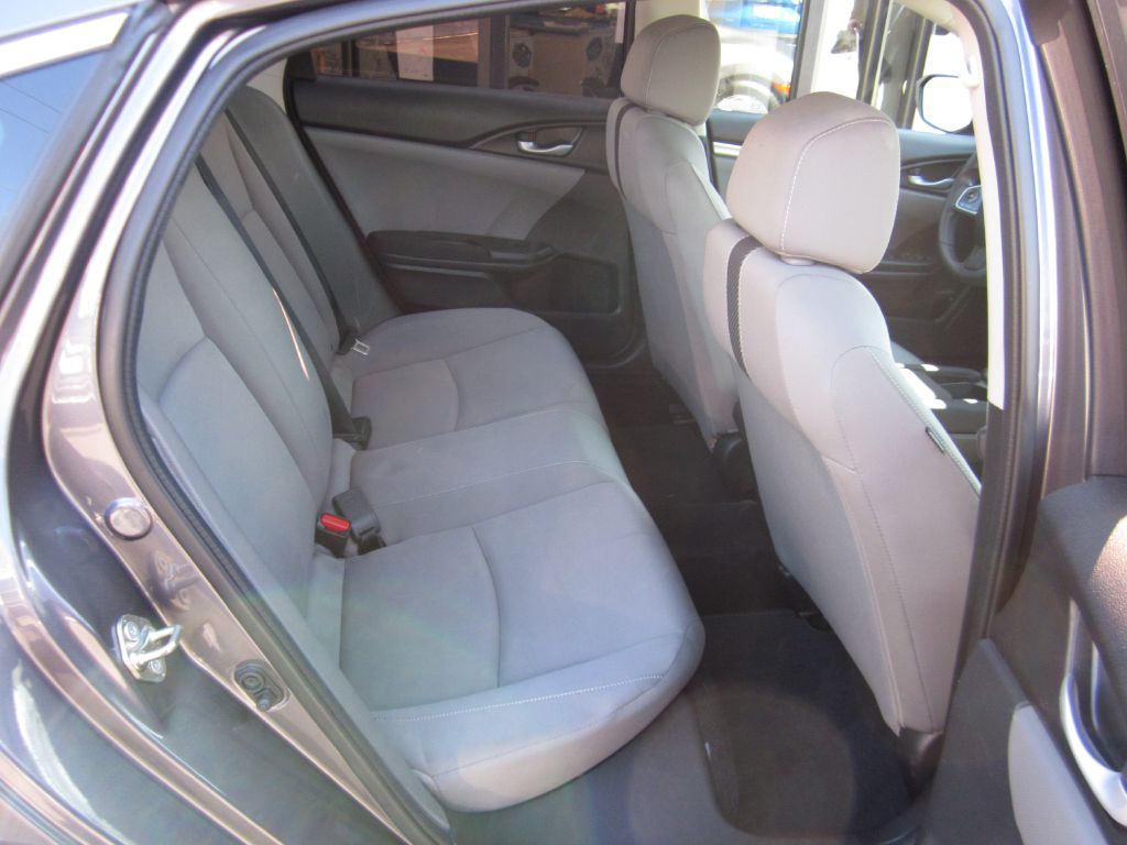 2017 Honda Civic Image 47