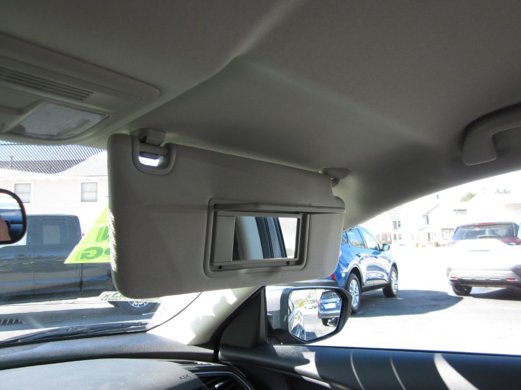 2017 Honda Civic Image 64