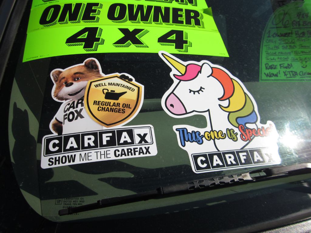 2006 Chevrolet Silverado 1500 Image 2