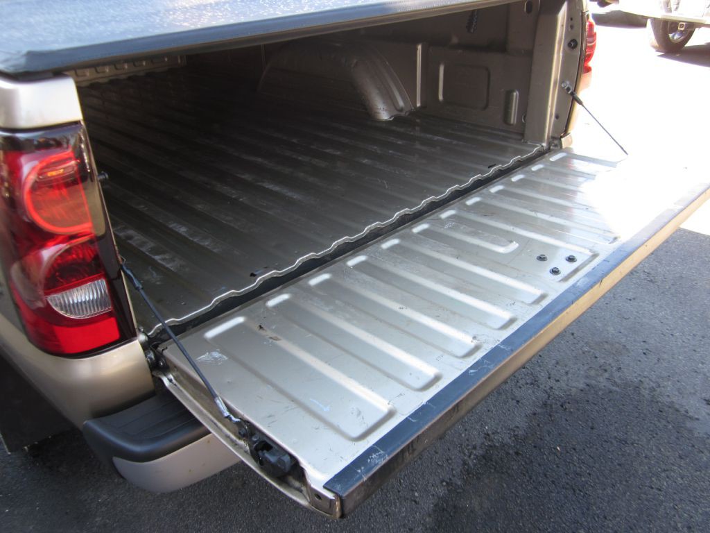 2006 Chevrolet Silverado 1500 Image 18