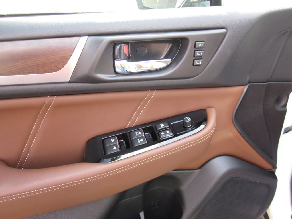 2017 Subaru Outback Image 27