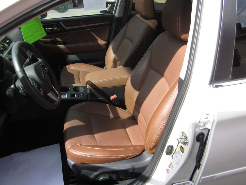 2017 Subaru Outback Image 31