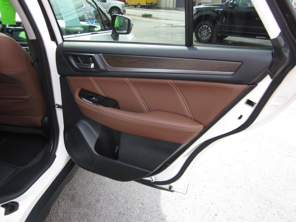 2017 Subaru Outback Image 52