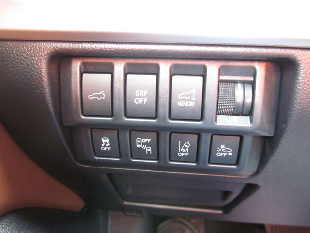 2017 Subaru Outback Image 75