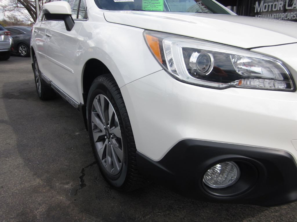 2017 Subaru Outback Image 97