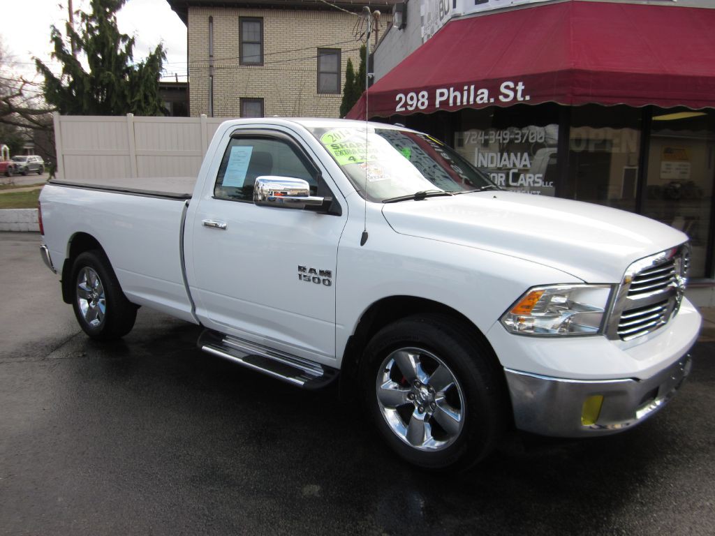 2014 RAM 1500 Image 2