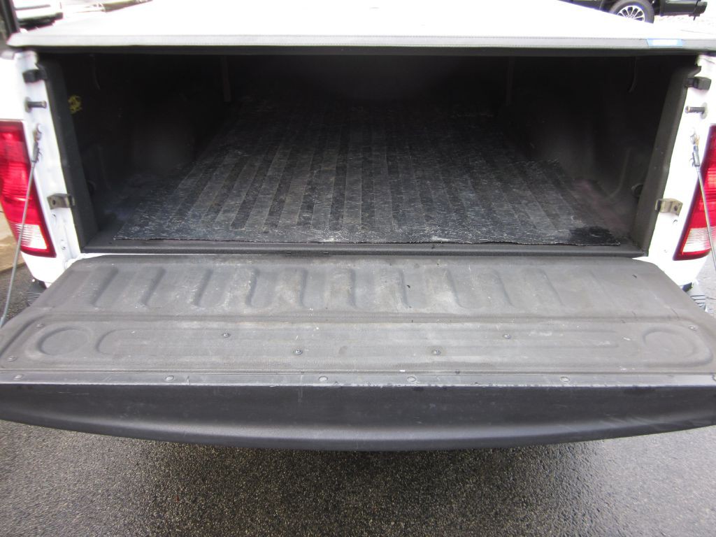 2014 RAM 1500 Image 17