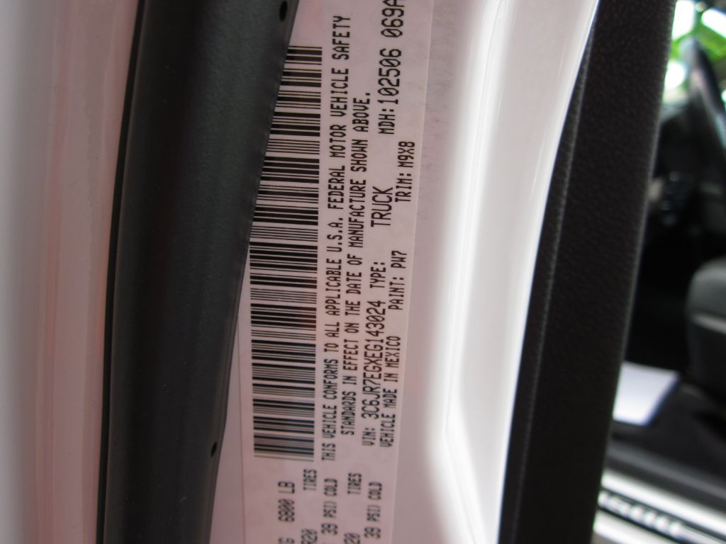 2014 RAM 1500 Image 38