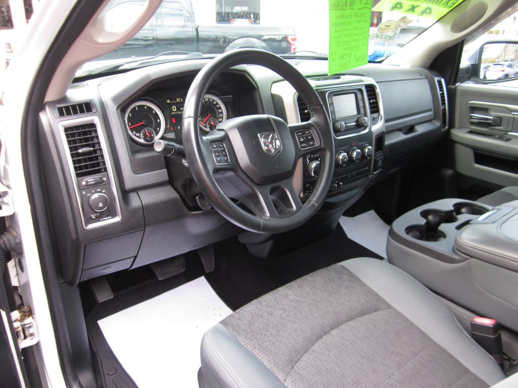 2014 RAM 1500 Image 45