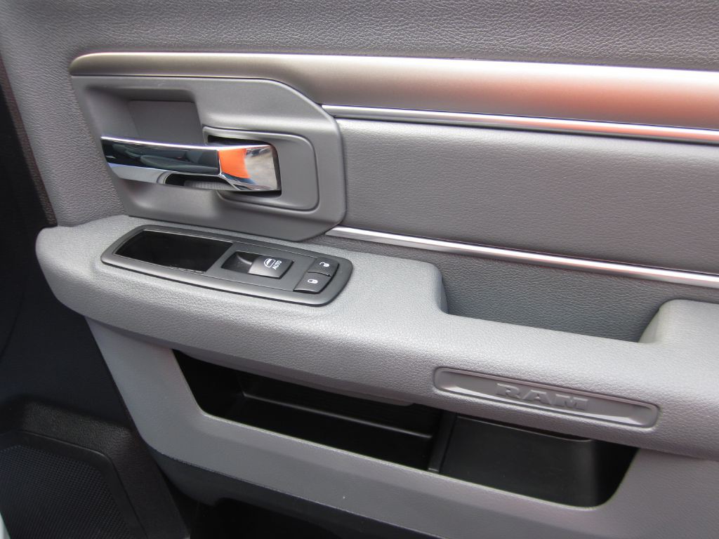 2014 RAM 1500 Image 60