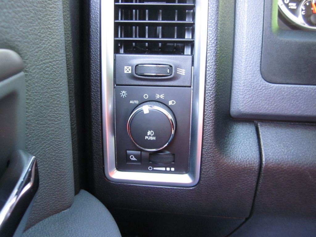 2014 RAM 1500 Image 86