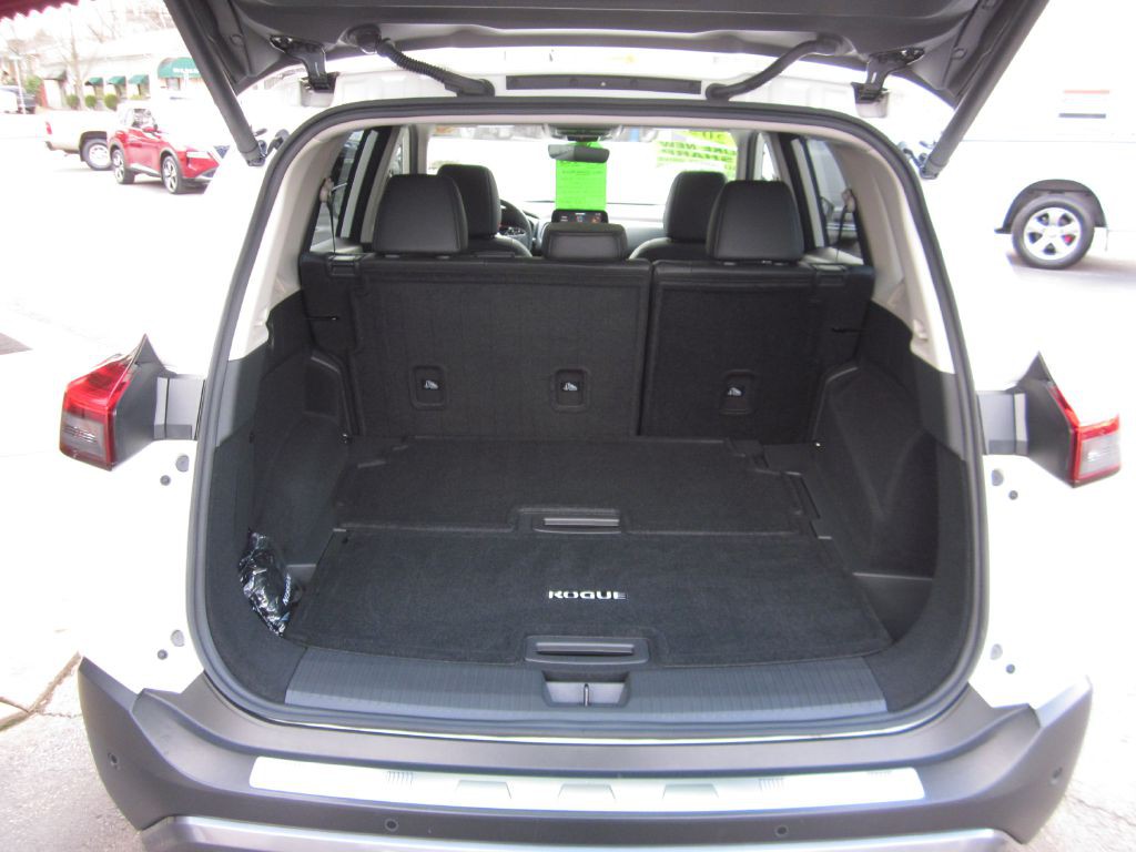 2023 Nissan Rogue Image 29
