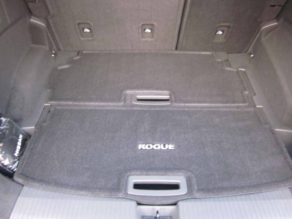 2023 Nissan Rogue Image 30