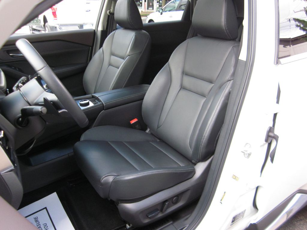 2023 Nissan Rogue Image 36