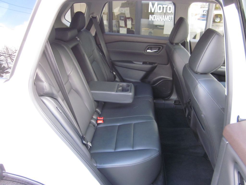 2023 Nissan Rogue Image 53