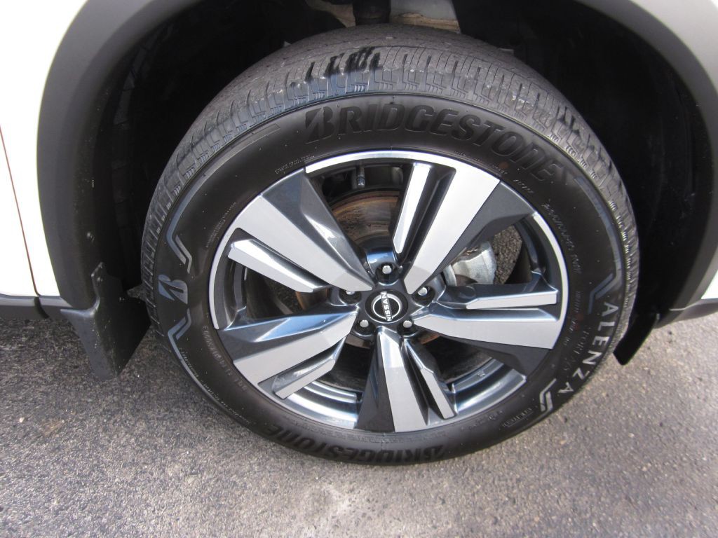 2023 Nissan Rogue Image 56