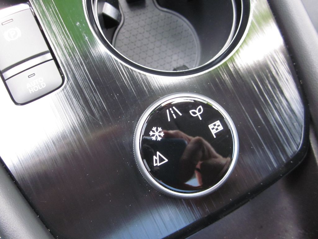 2023 Nissan Rogue Image 74