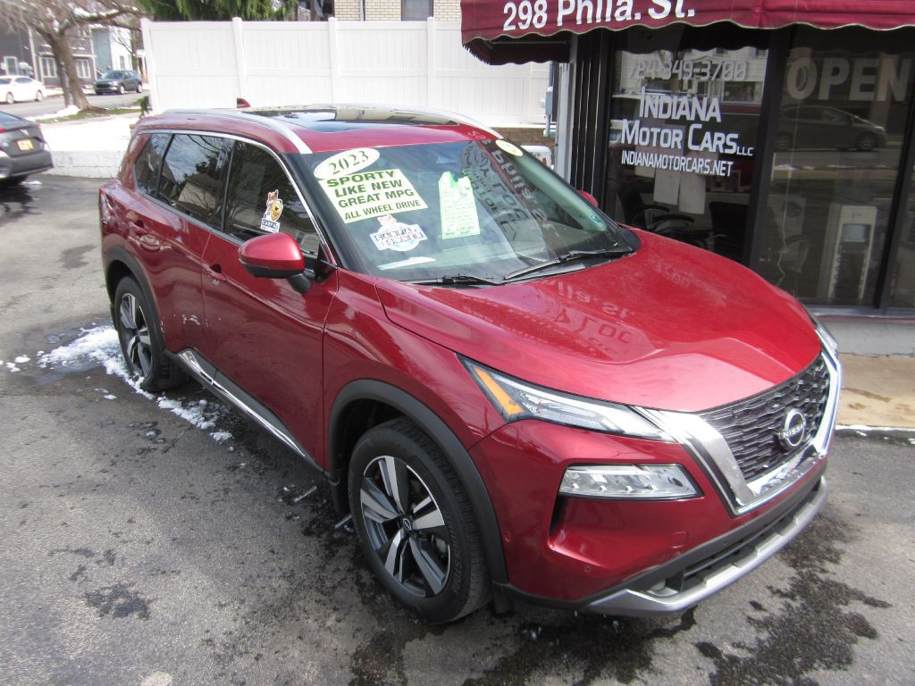 2023 Nissan Rogue Image 2