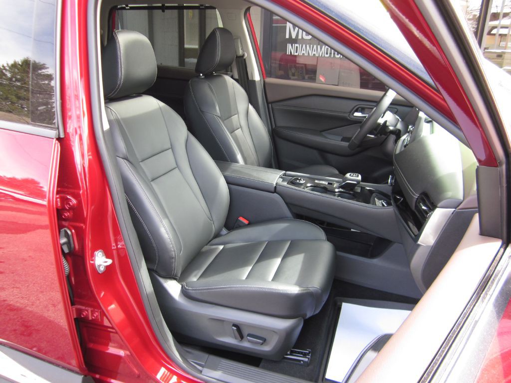 2023 Nissan Rogue Image 64