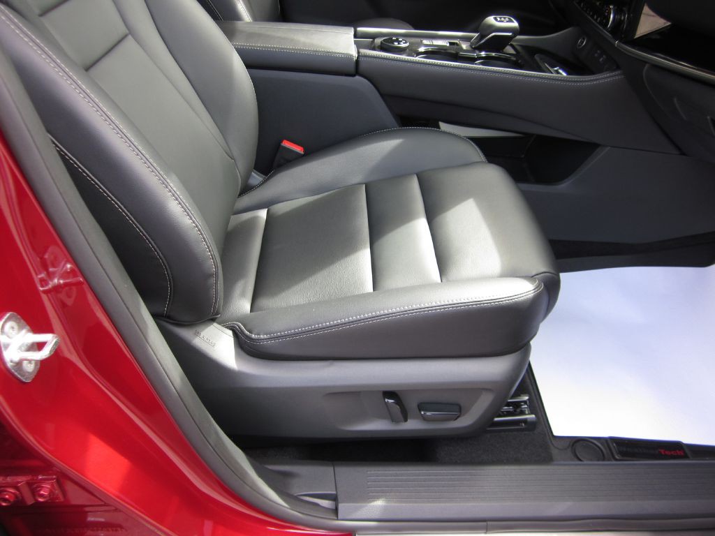 2023 Nissan Rogue Image 65