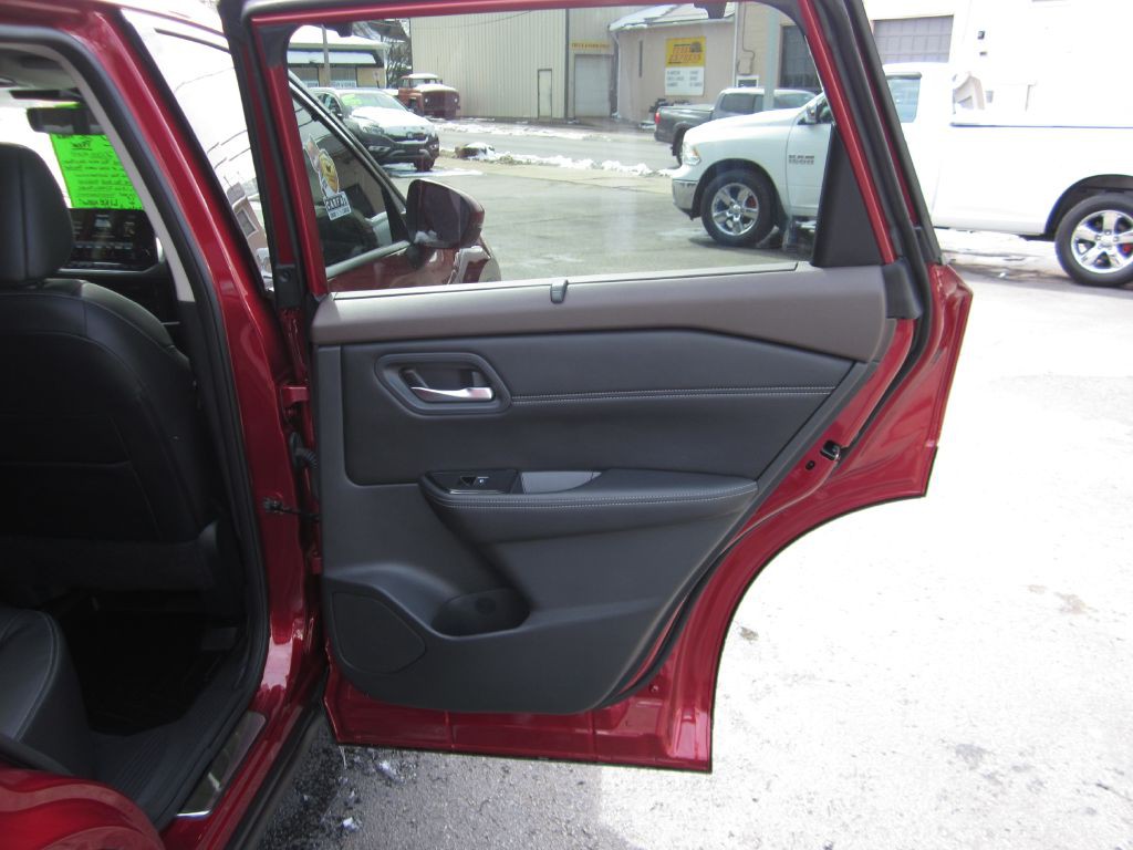 2023 Nissan Rogue Image 74