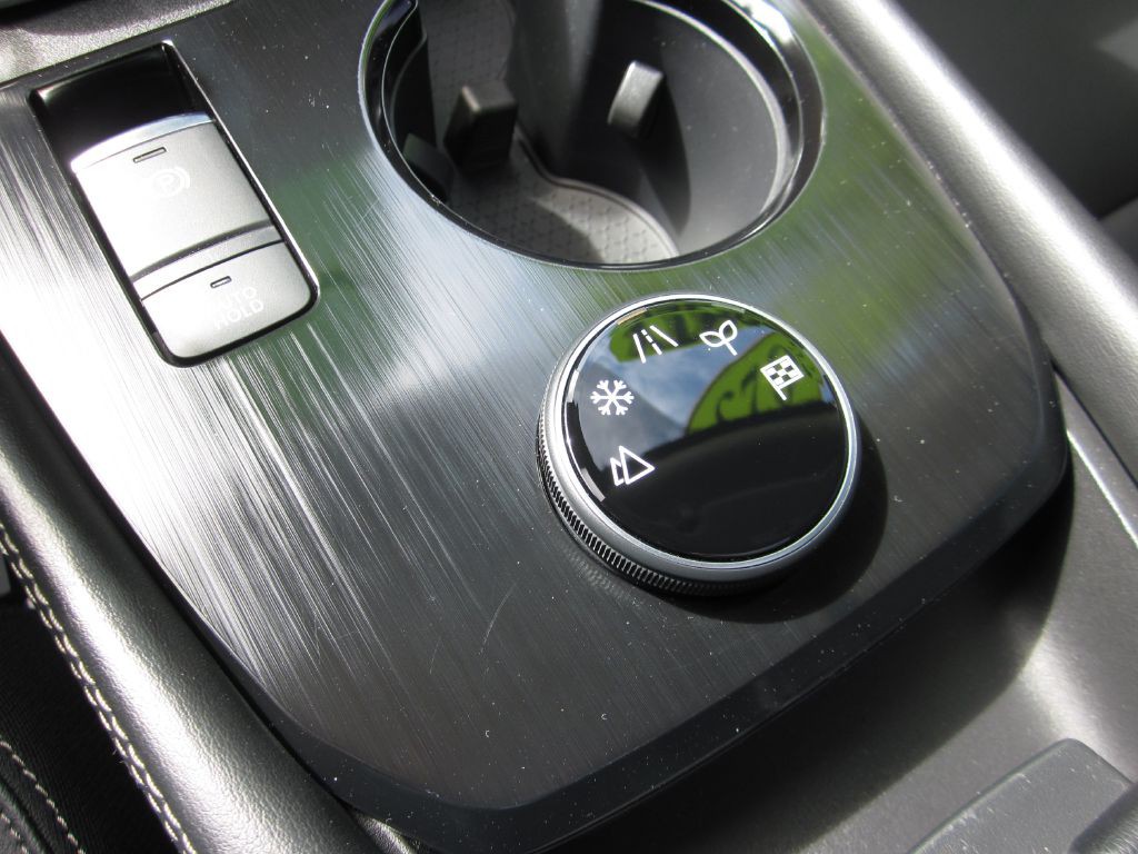 2023 Nissan Rogue Image 92