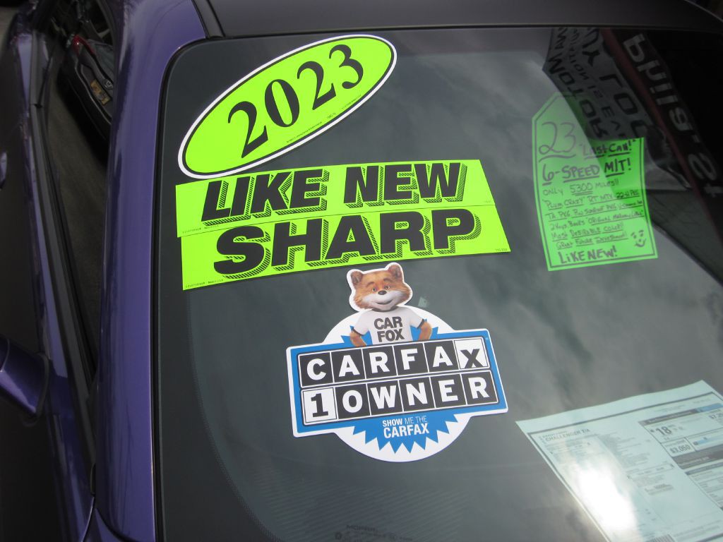 2023 Dodge Challenger Image 7