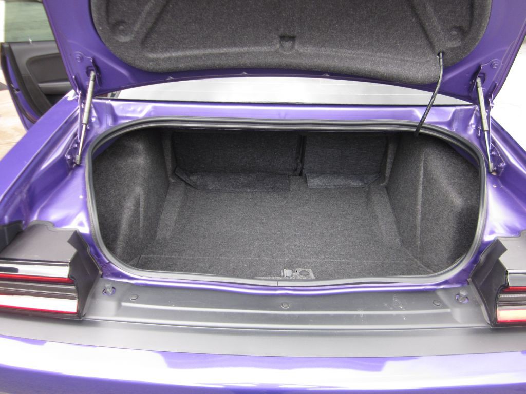 2023 Dodge Challenger Image 39