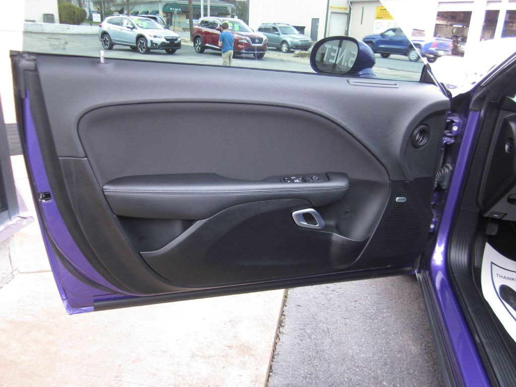 2023 Dodge Challenger Image 42